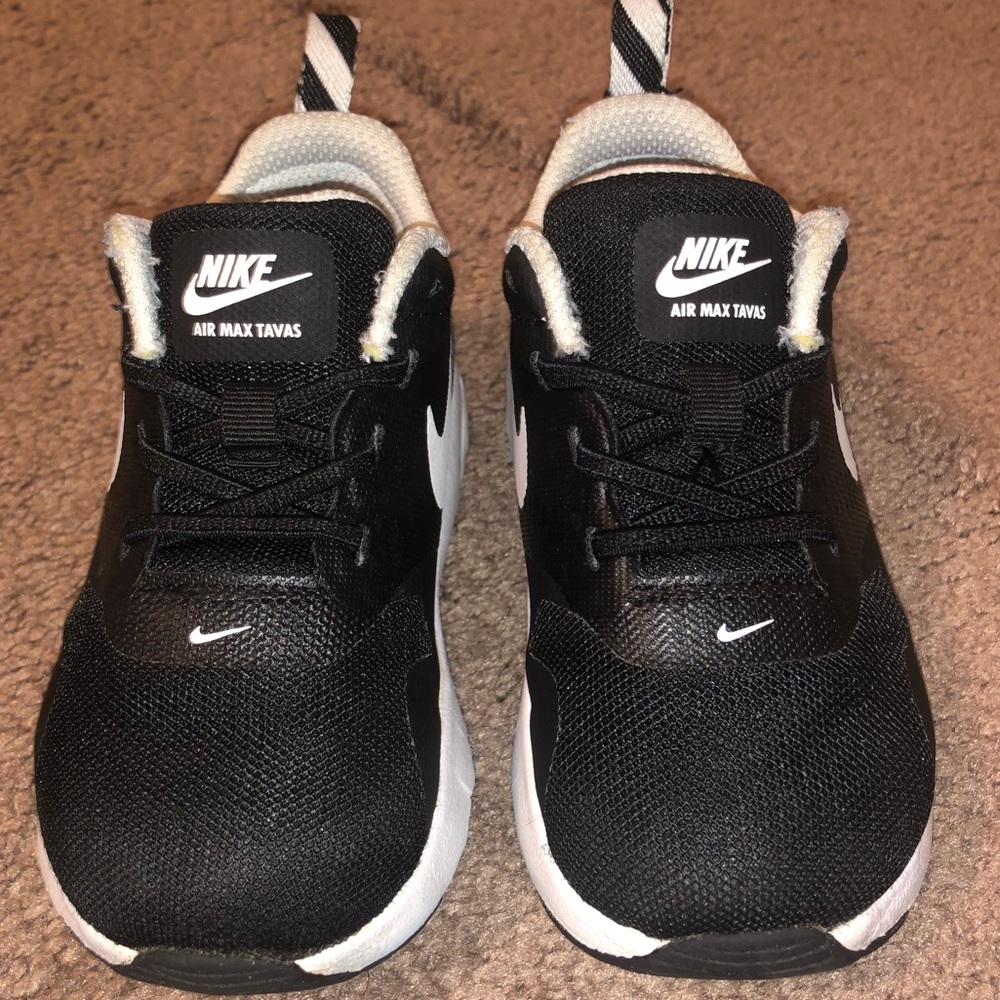 Nike Max Tavas 7C